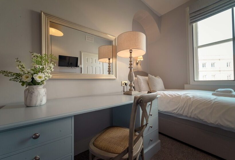 Номер Стандарт, Anabelle's Guest House