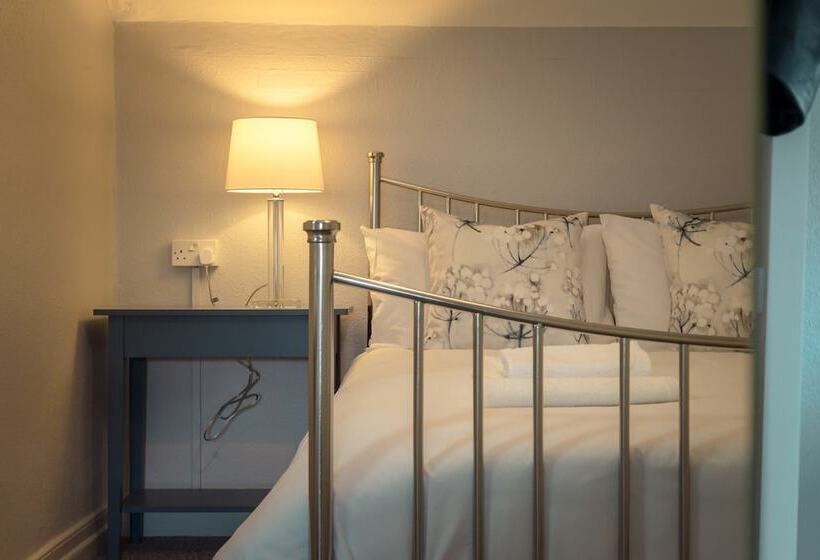 Номер Стандарт Совместная Ванная, Anabelle's Guest House