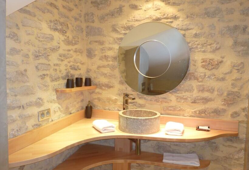 Номер Стандарт с Гидромассажем, Chambres Du Vieux Bistrot