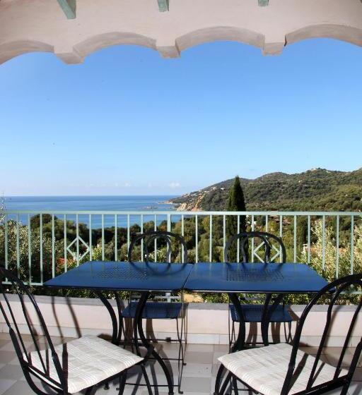 استودیوی استاندارد, Residenza L 'alivetu