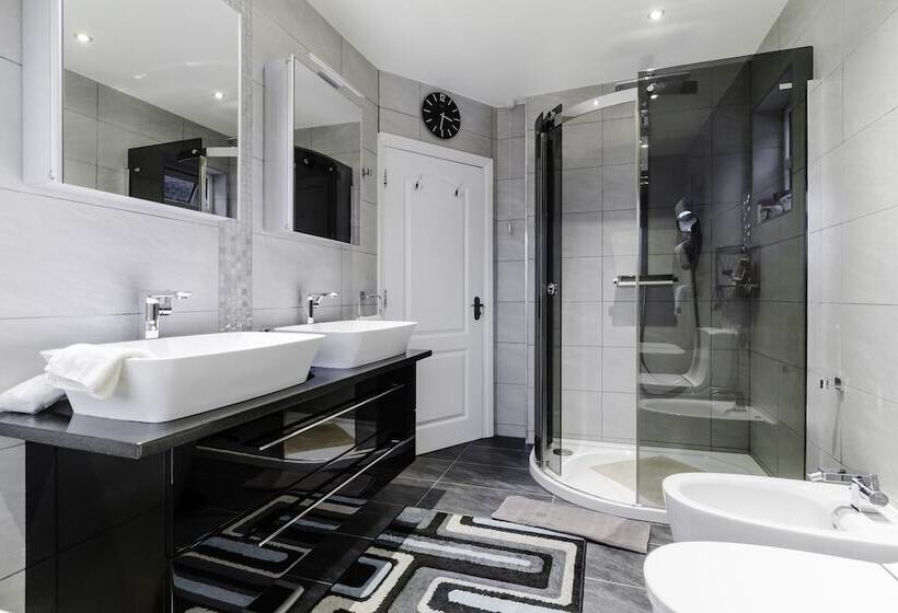 Номер Стандарт Совместная Ванная, Brooklyn House