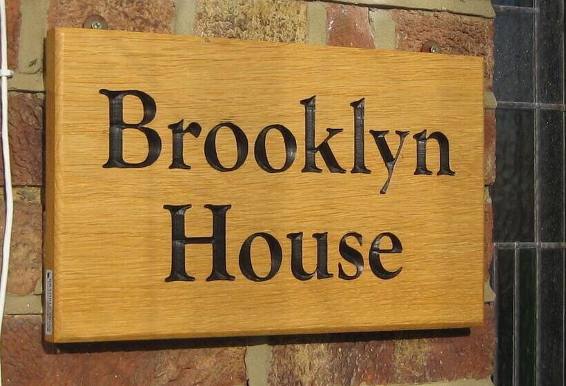 Номер Deluxe, Brooklyn House