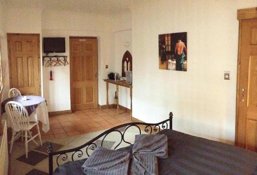 اتاق استاندارد, Tanglewood Gatwick Bed & Breakfast