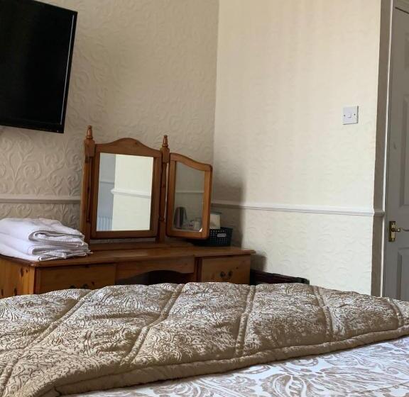Номер Стандарт, The Pines Guest House