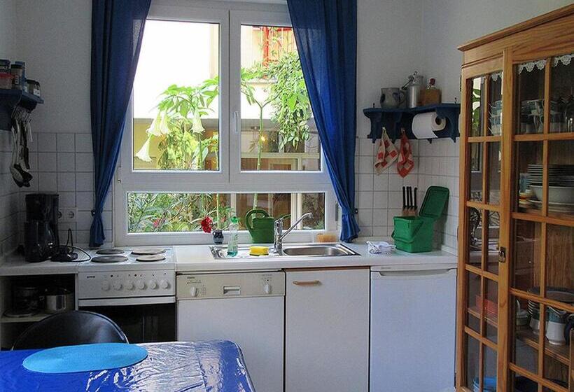 דירת חדר, Die Sprachpension   The Language Guesthouse