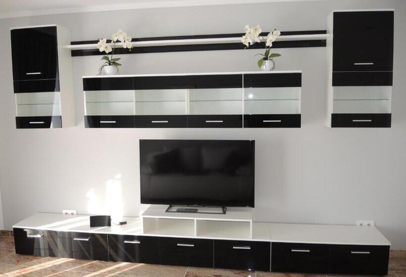 Apartamento 1 Dormitório, Merkel Villa Apartamente