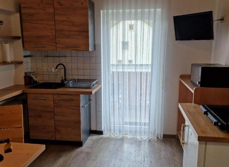 Апартаменты 1 Спальня с Балконом, Gästehaus Lehr