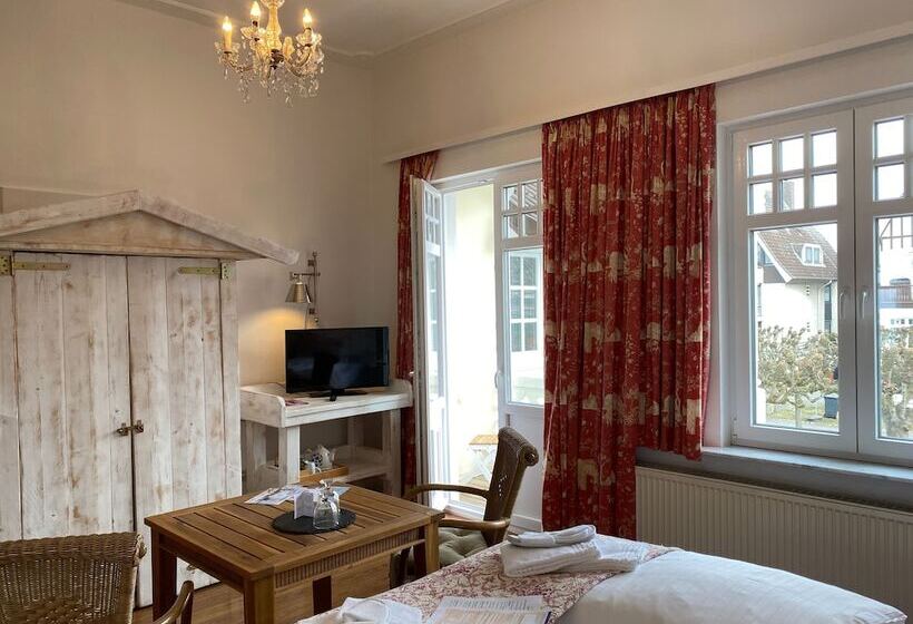 Номер Стандарт Вид на Море с Балконом, Villa Pension Strandhaus   Adults Only
