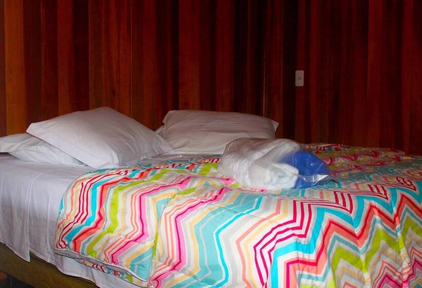 Quarto Triplo Estandar, Pousada Da Praia Ii