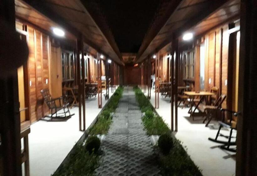 Quarto Triplo Estandar, Pousada Da Praia Ii