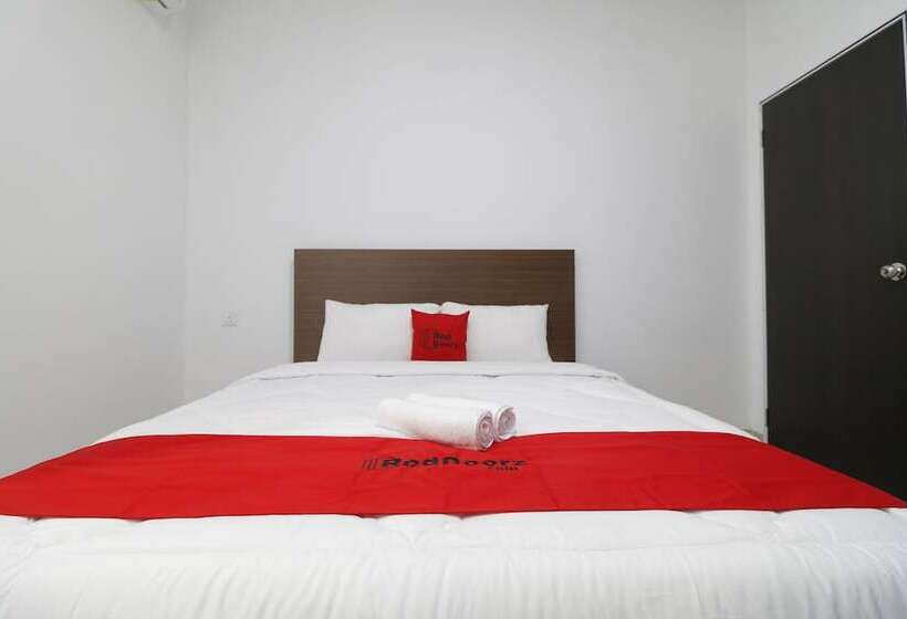 Номер Deluxe, Reddoorz Plus Near Kepri Mall