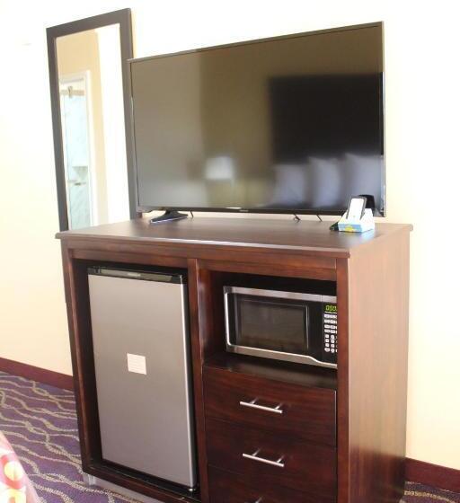 デラックスルーム, Express Inn And Suites