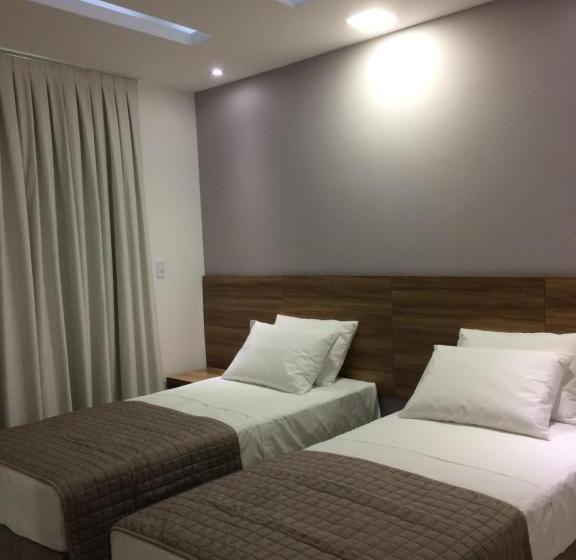 اتاق کلاسیک سه تخته, Pousada La Portella