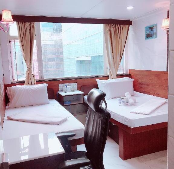 اتاق راحتی سه تخته, United Co Operate Guest House