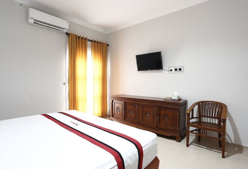 Номер Economy, Reddoorz Plus Near Adisucipto Airport 2