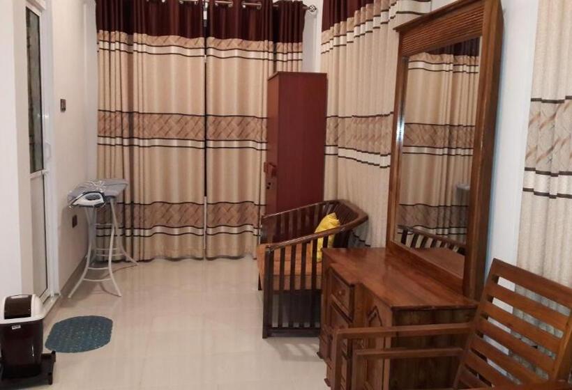 اتاق استاندارد سه تخته با بالکن, Risenlak Holiday Resort
