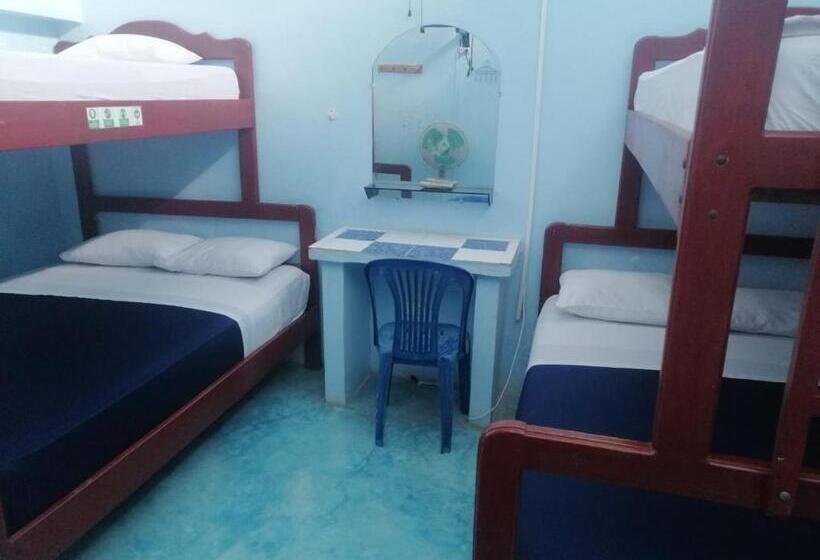 Семейный Номер, Hostal Aruba