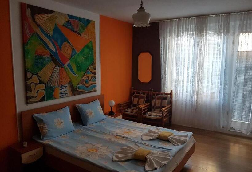 חדר סטנדרט לארבעה, Guest House Veselina