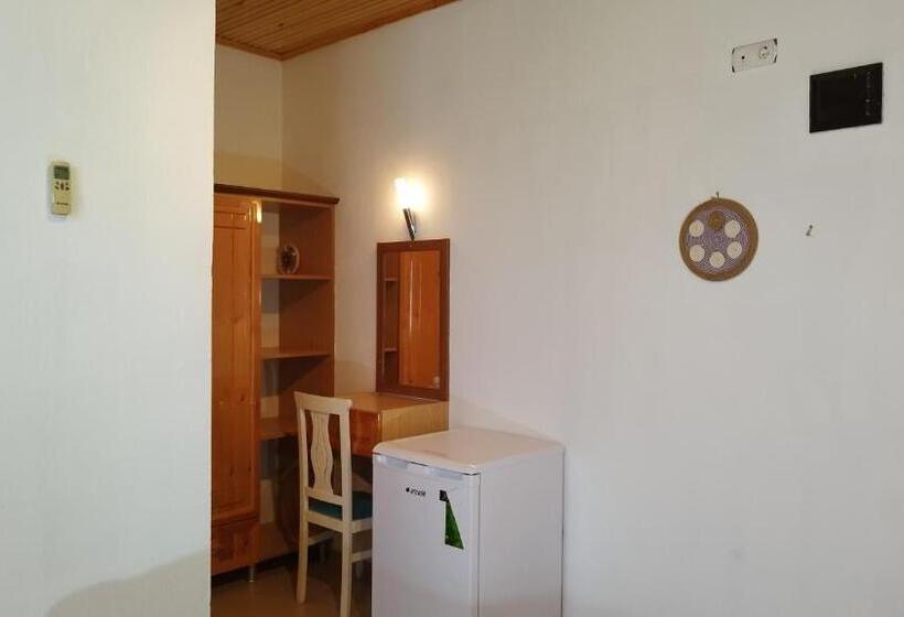 Номер Стандарт, Cemils Guest House