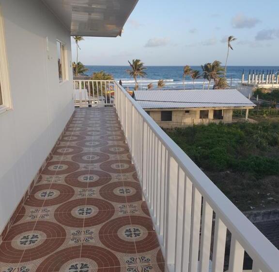 小型豪华套房, Victoria S Gennie Bay Village Hostal