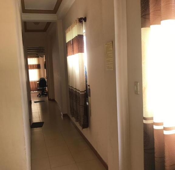 اتاق خانوادگی, My Anh Guest House