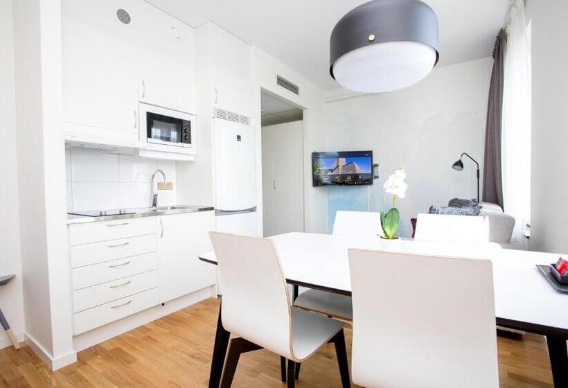إستوديو سوبيريور, Apartdirect Alvsjo