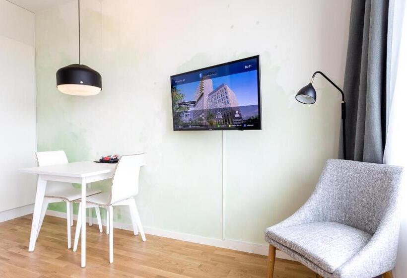 إستوديو قياسى, Apartdirect Alvsjo