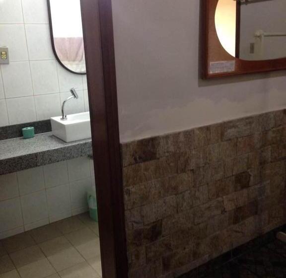 스위트, Sefiroh Hostel