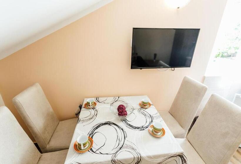 آپارتمان دوبلکس 1 خوابه, Apartments Anastasija