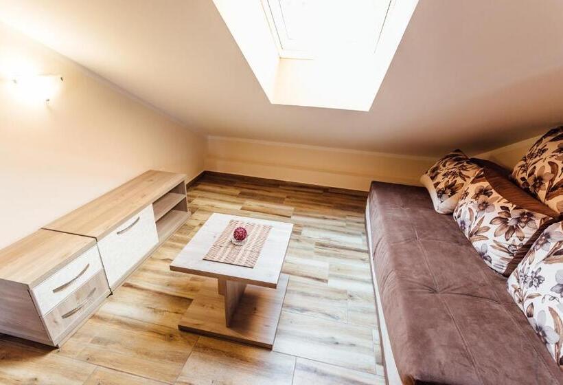 آپارتمان دوبلکس 1 خوابه, Apartments Anastasija