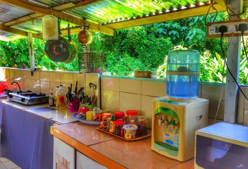Economy-huone, Sleepy Hollow Villa