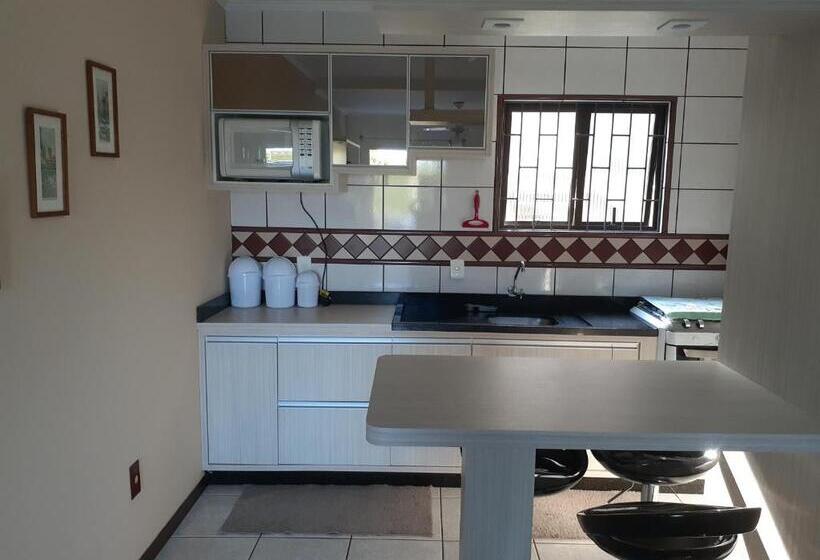 آپارتمان 1 خوابه با چشم‌انداز باغ, Casa Da Marilú