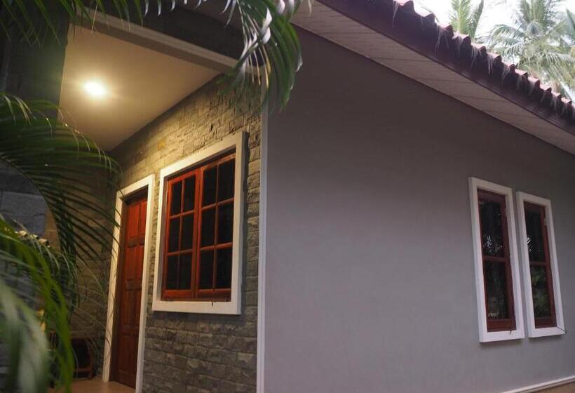 بانگلوی استاندارد 2 خوابه, Coconut Bungalow