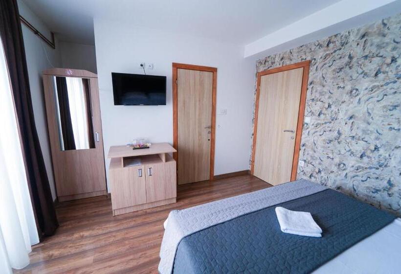 اتاق استاندارد, Guest House Babilon