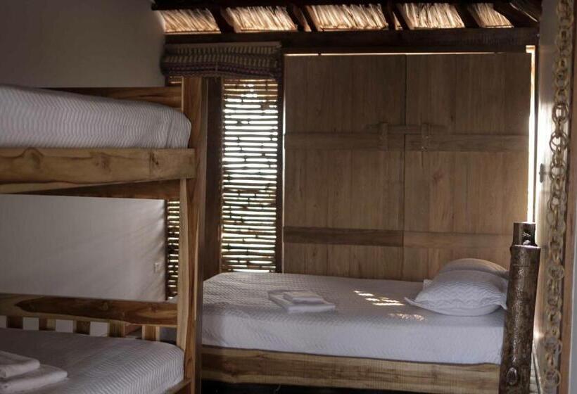 Quarto Familiar, Posada Kalea   Hostel