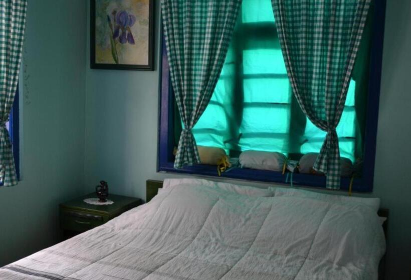 اتاق استاندارد با سرویس بهداشتی مشترک, Ethno Village Slatkovac