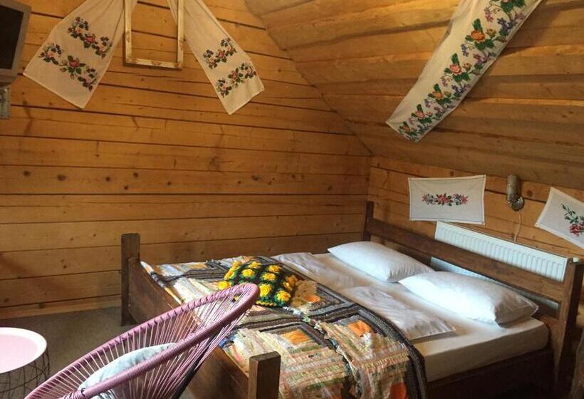 اتاق استاندارد با چشم‌انداز کوهستان, Guest House Anastasia