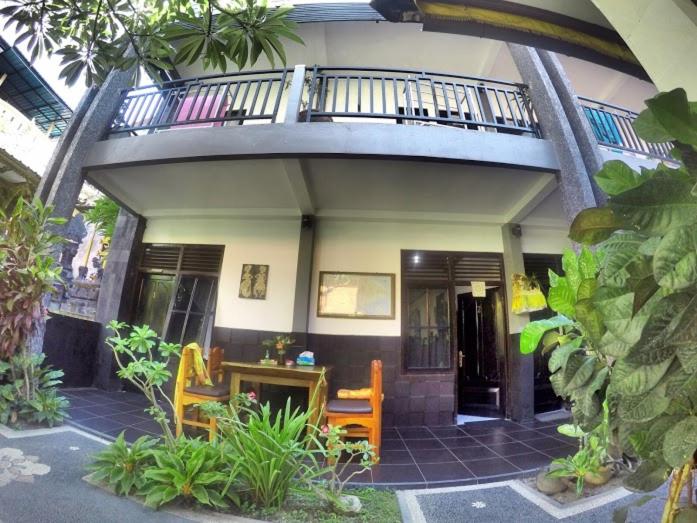 Номер Стандарт с Балконом, Tirta Yoga Inn
