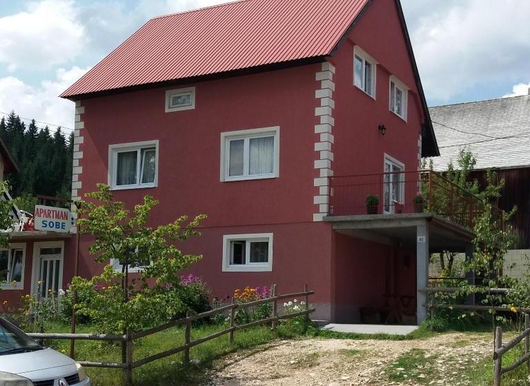 آپارتمان 1 خوابه, Apartmani Sobe Sljivancanin