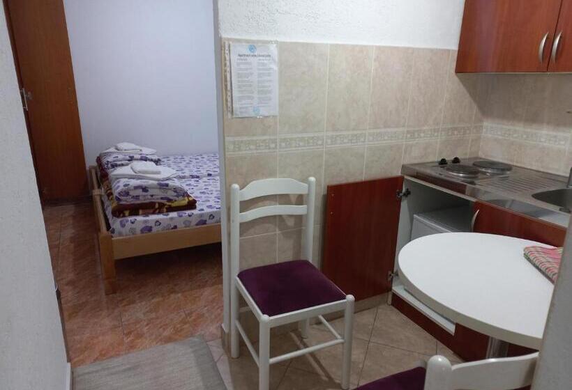 آپارتمان 1 خوابه, Apartmani Sobe Sljivancanin