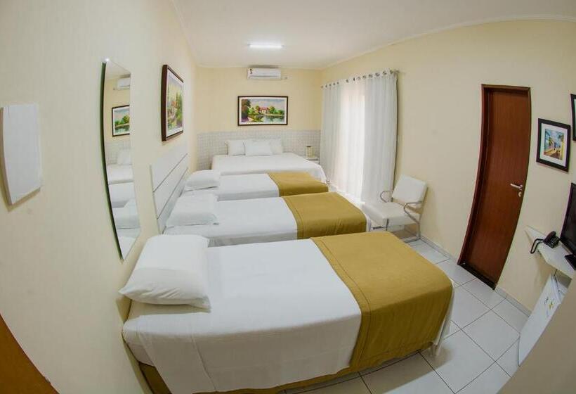 4인용 스탠다드 룸, Araripina Palace