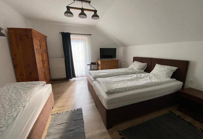 Апартаменты 3 Спальни, Haus Alpenblick Mölltal