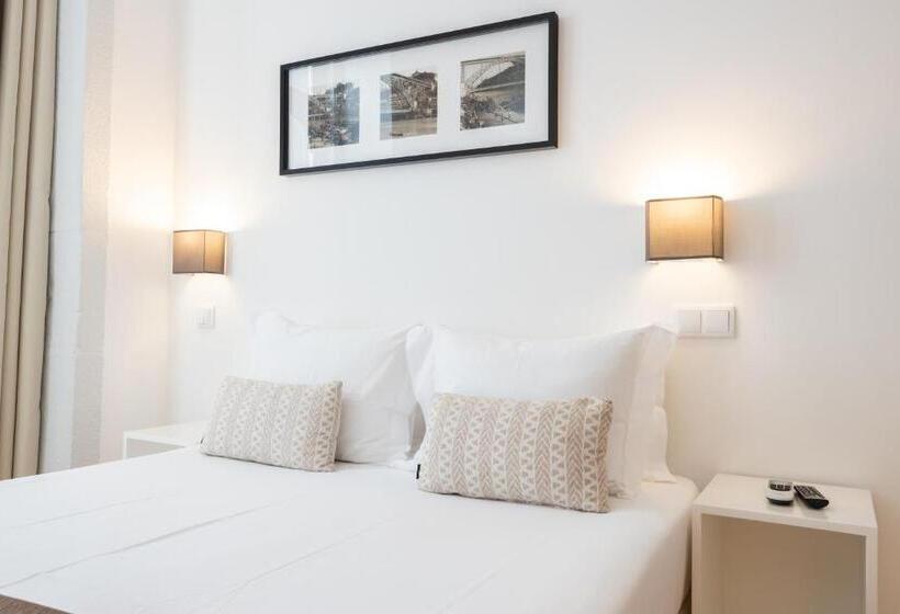 استودیوی استاندارد, Mystay Porto Batalha