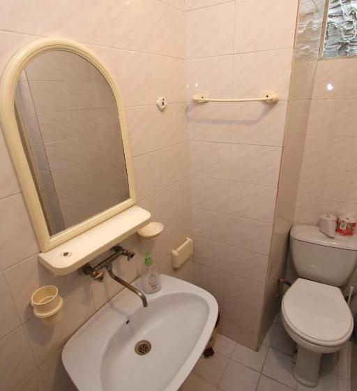 اتاق استاندارد, Guesthouse Goliati