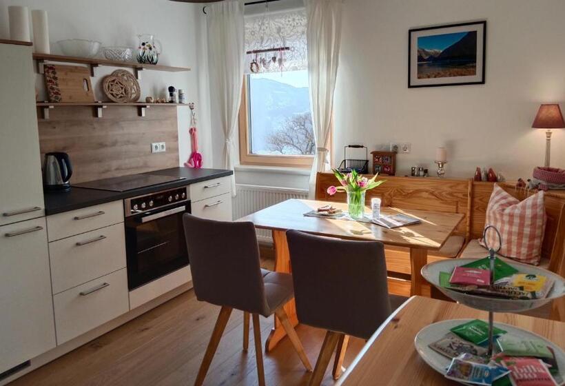 1 Bedroom Apartment Mountain View, Bergbauernhof Stauder   Hirschbergalpakas