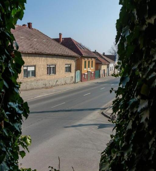 اتاق سوپریور, Retel Vitez Vendégház