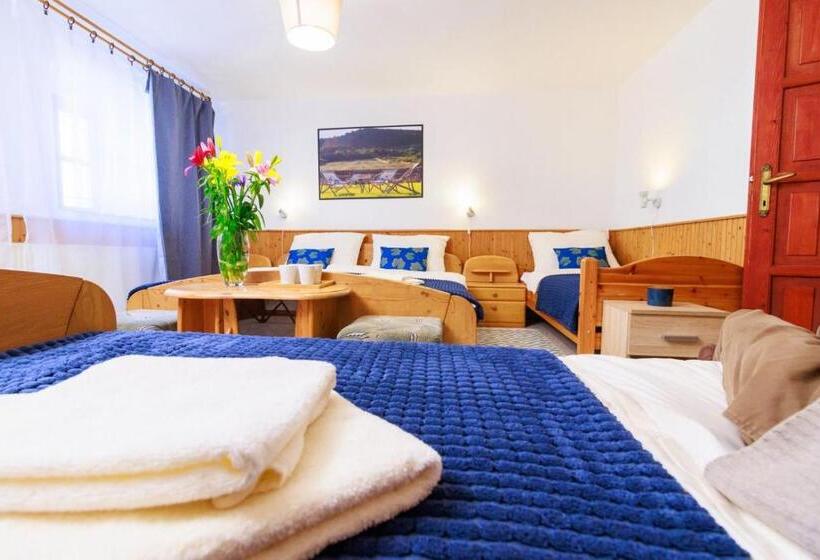 اتاق استاندارد چهار تخته, Retel Vitez Vendégház