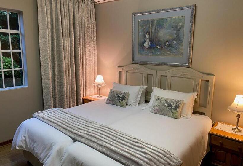 سوییت دوبلکس, Anne's Place