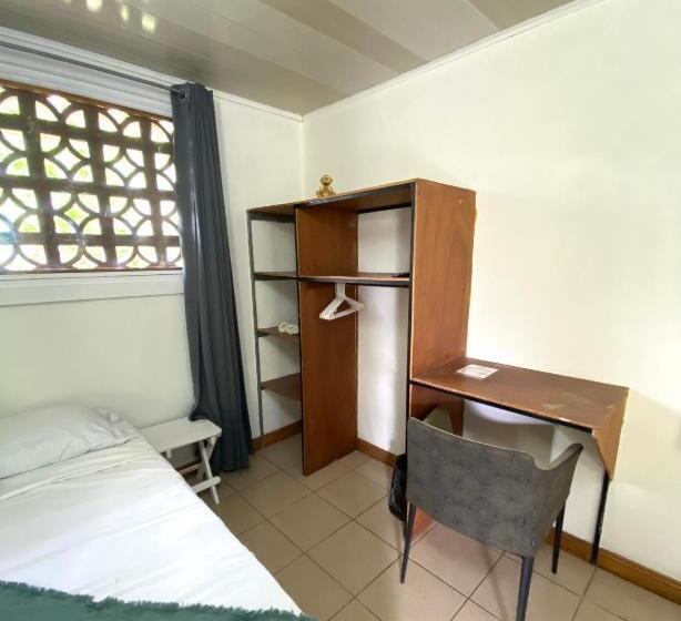 اتاق استاندارد سه نفره, Cabinas Cahuita