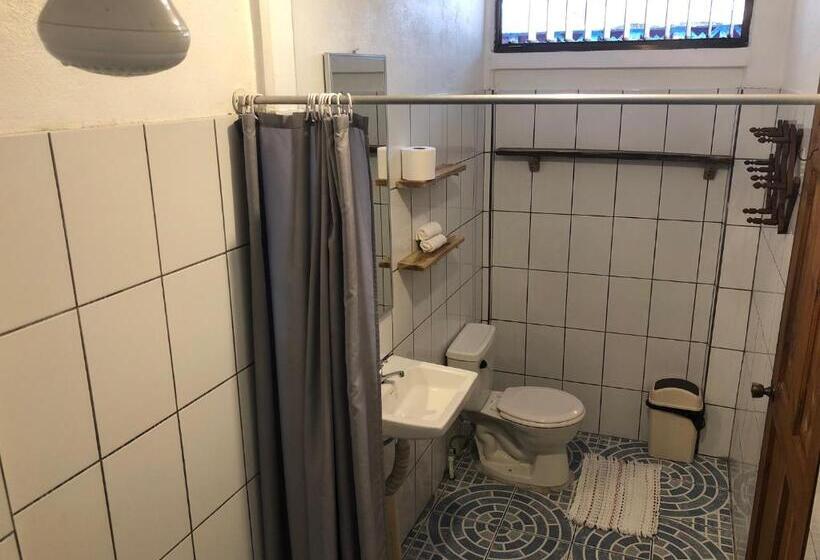 اتاق استاندارد برای معلولان, Cabinas Cahuita